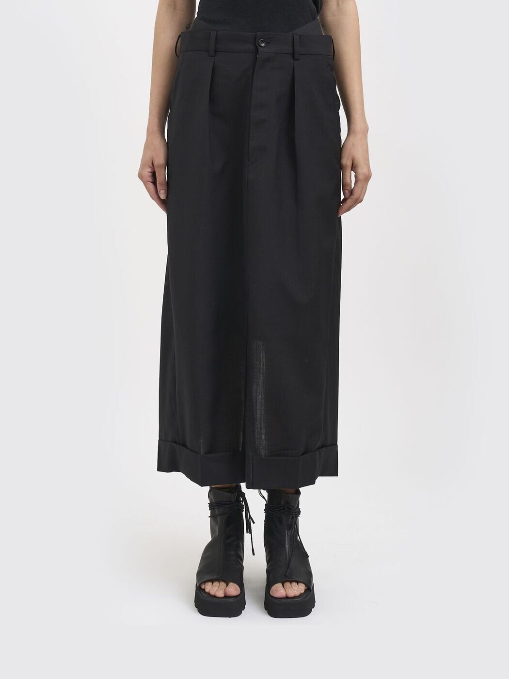 ジュンヤ ワタナベ コム デ 給仕 JUNYA WATANABE COMME DES GARCONS スコート レディース 黒いこと Skirts JQS023051 関税 貨物輸送無料 2026SS gi