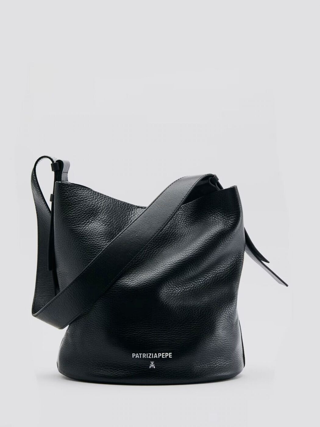 パトリツィアペペ PATRIZIA PEPE バッグ レディース ブラック Business bags 8B0287L148 Black 関税 送料無料 2026SS gi|BRANDSHOP「il Tesoro」