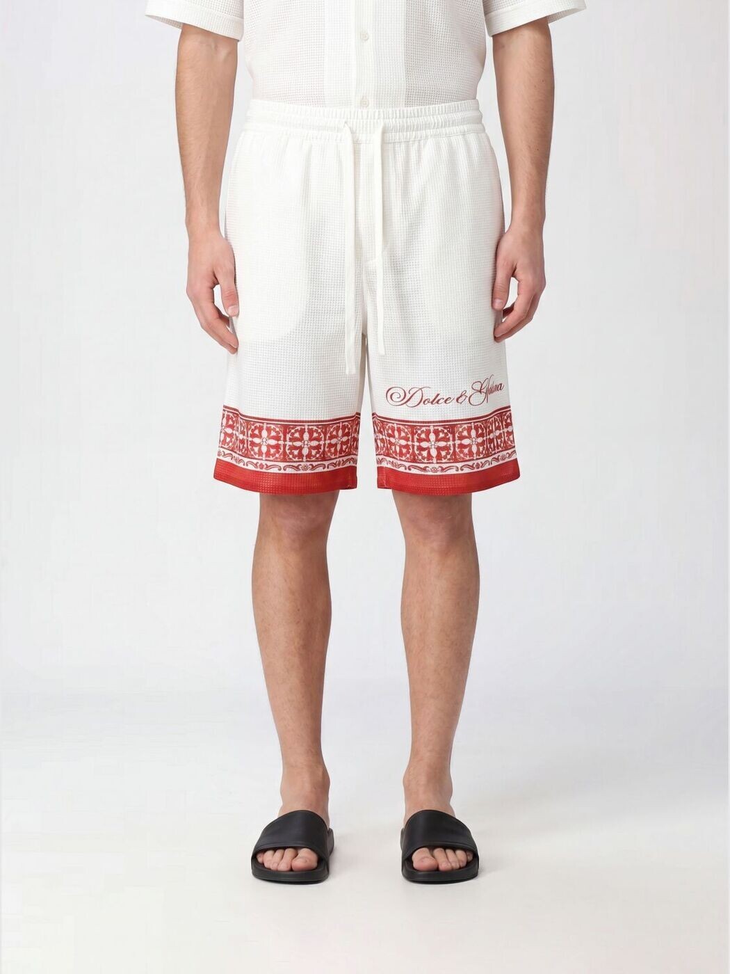 ドルチェ&ガッバーナ DOLCE&GABBANA ショーツ メンズ レッド Shorts GV37ATHI135 Red 関税 送料無料 2026AW gi|BRANDSHOP「il Tesoro」