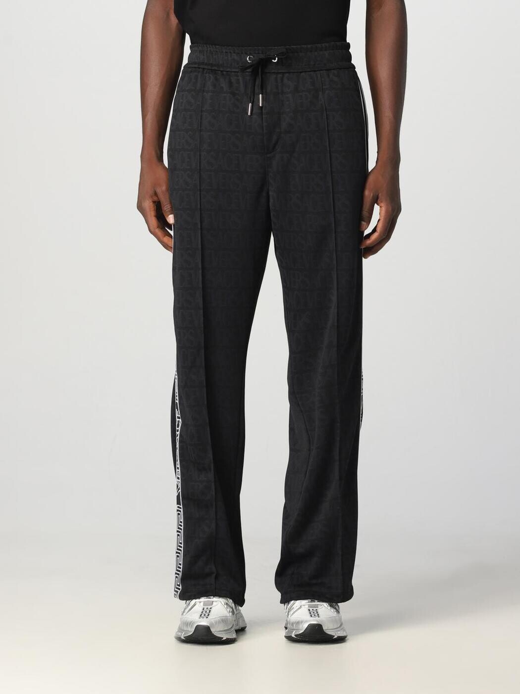 ヴェルサーチ VERSACE ズボン パンツ メンズ ブラック Trousers 10106861A07748 Black 関税 送料無料 2025AW gi｜BRANDSHOP「il Tesoro」