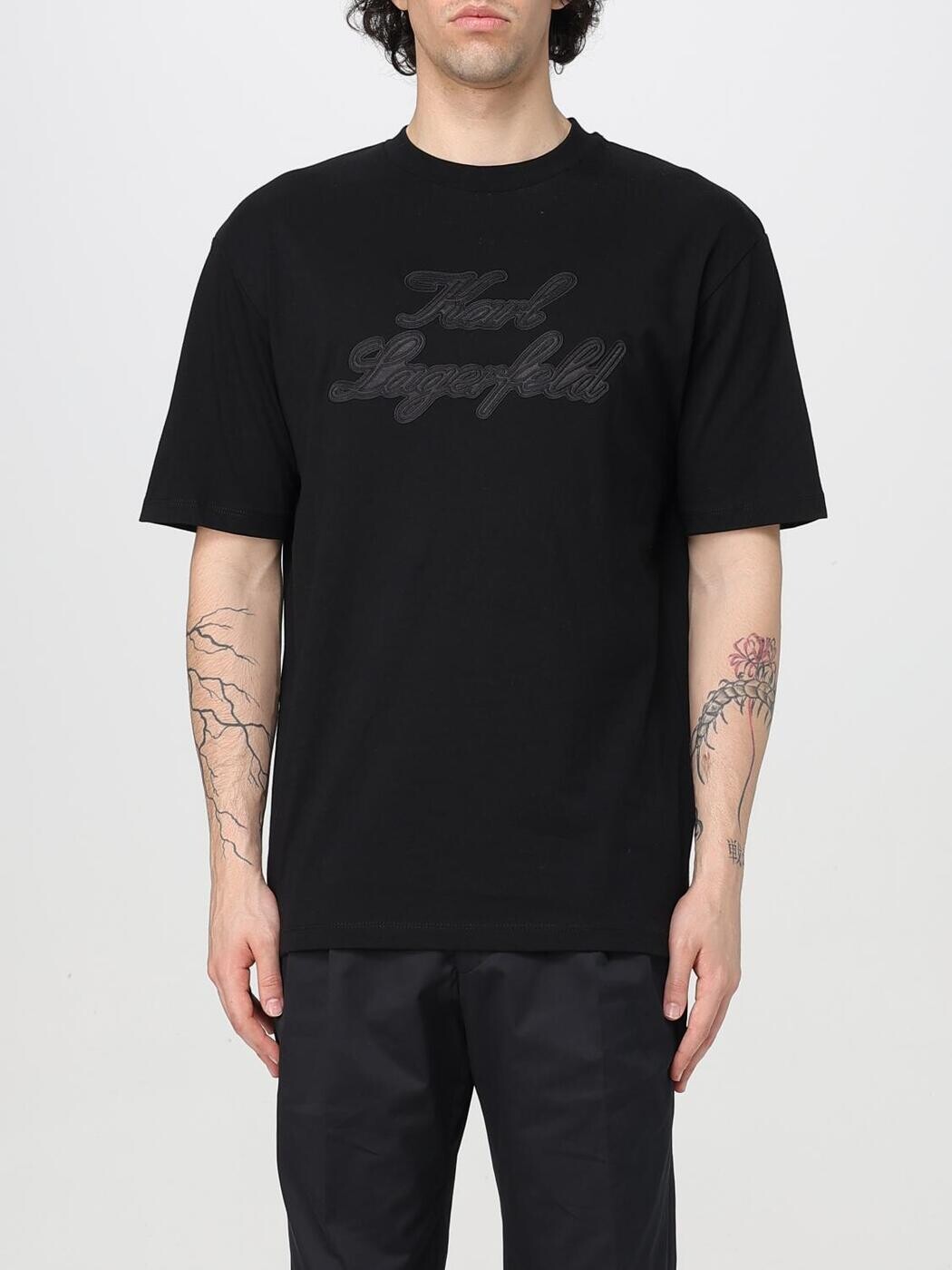 長い巻き毛 ラガーフェルド KARL LAGERFELD ティーシャツ メンズ 黒いこと T-shirts KM755133 関税 貨物輸送無料 2025SS gi トップス-Tシャツ・カットソー-メンズファッション
