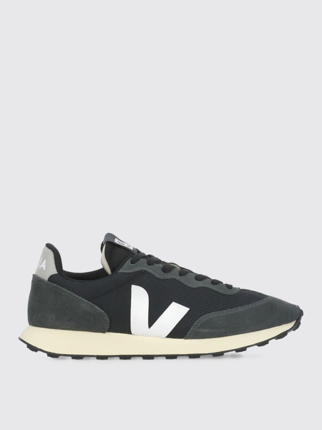 ヴェジャ VEJA スニーカー メンズ 黒いこと Sneakers RO1803870 ~ 関税 貨物輸送無料 2026SS gi