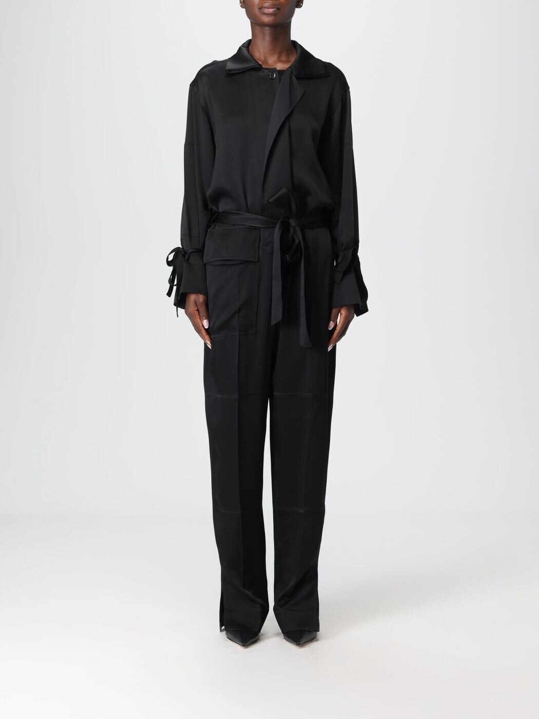 ヴィクトリア・ヴィクトリア・ベッカム VICTORIA VICTORIA BECKHAM セットアップ ベビーウェア レディース ブラック Jumpsuits 1224WJS005424A 関税 送料無料 ラッピング無料 2025AW gi画像