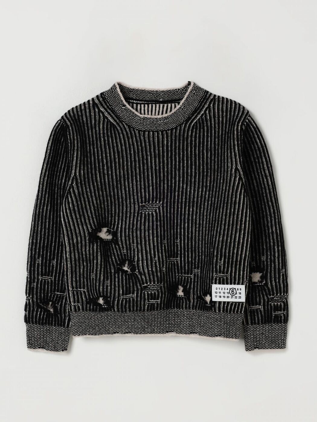 エムエムシックス 住み家 マルジェラ MM6 MAISON MARGIELA クルーネックジャンパー 編み物御召しもの ボーイズ 黒いこと Crew neck jumpers M60881MM06K 関税 貨物輸送無料 2025AW gi