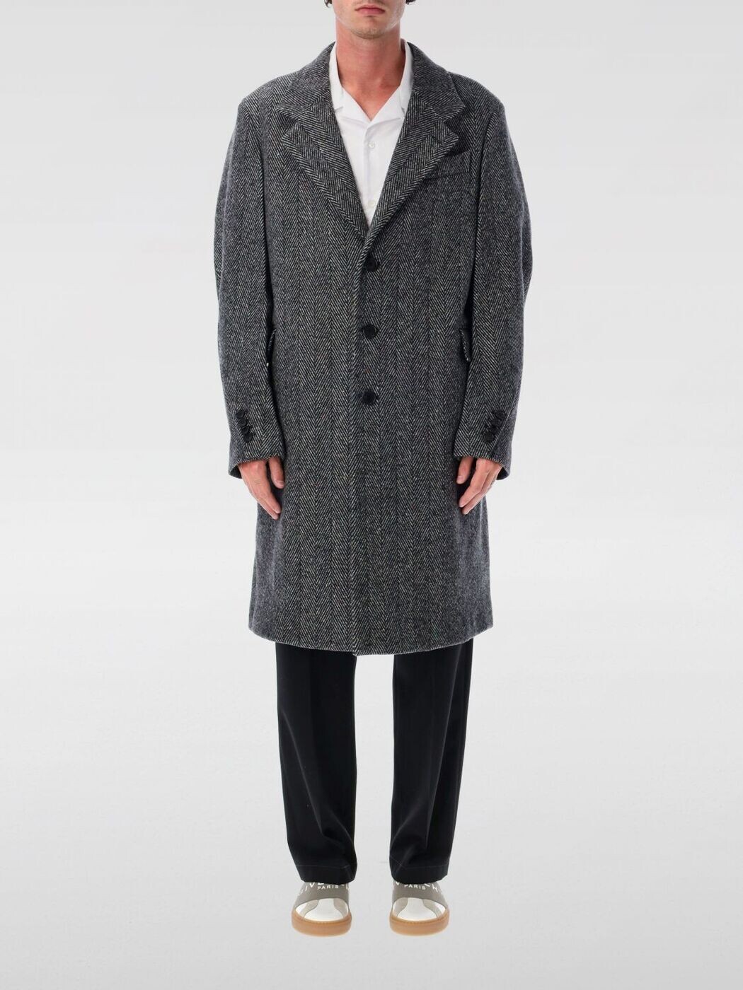 ジバンシィ GIVENCHY トレンチ 厚地の外套 メンズ 黒いこと Coats and Trench BMC090165K 関税 貨物輸送無料 2025AW gi