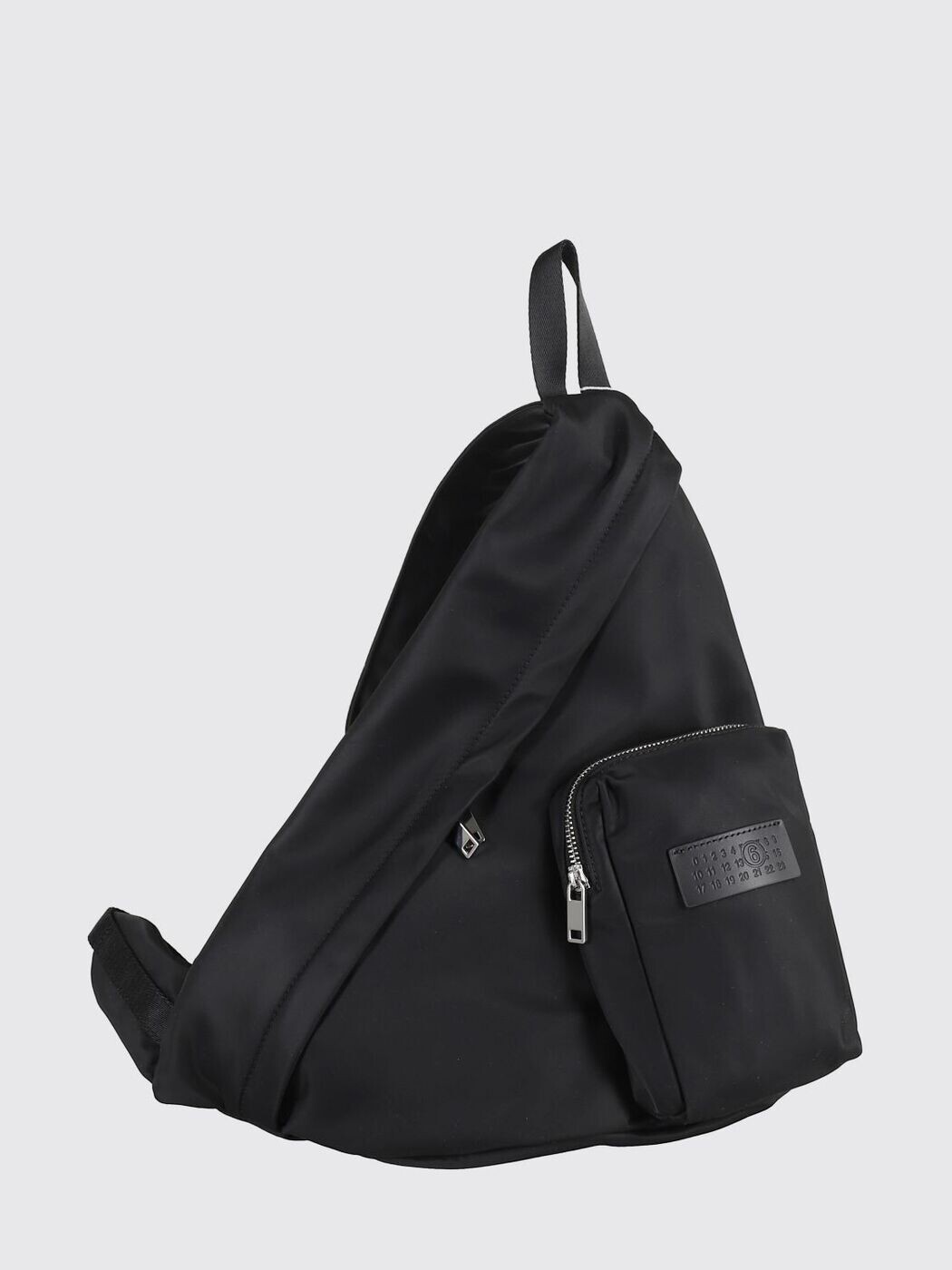 エムエム6 棲み家 マルジェラ MM6 MAISON MARGIELA 背嚢 うしろ側風呂敷き包み レディース 黒いこと Backpacks and bum bags SB5WG0019P8504 関税 貨物輸送無料 2026SS gi