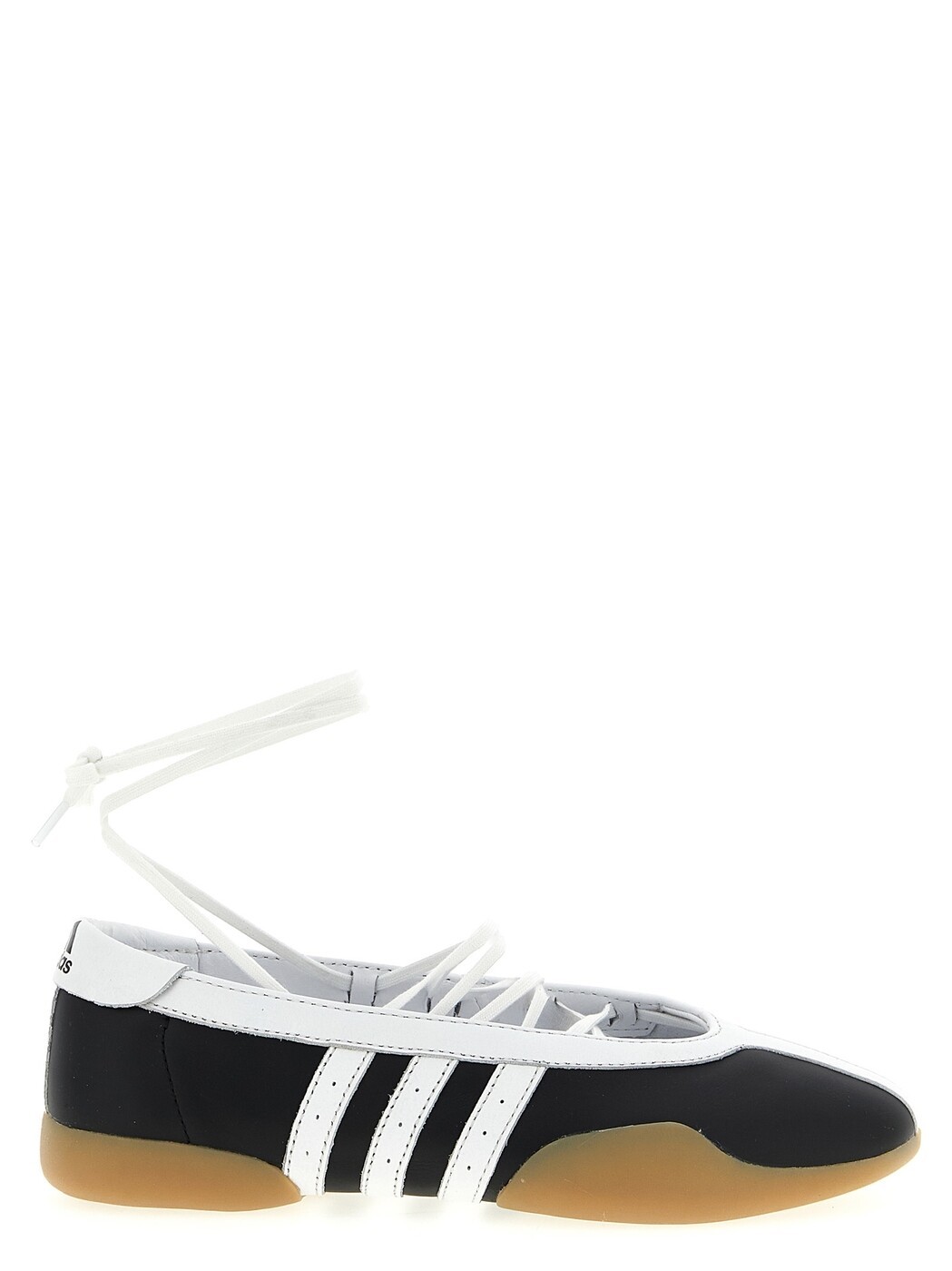 アディダス オリジナルス ADIDAS ORIGINALS スニーカー レディース 白いこと Sneakers \u0027Taekwondo Mei\u0027 ballet flats JR7031CBLACKFTWWHTGUM3 White/Black 関税 貨物輸送無料 2026SS ju