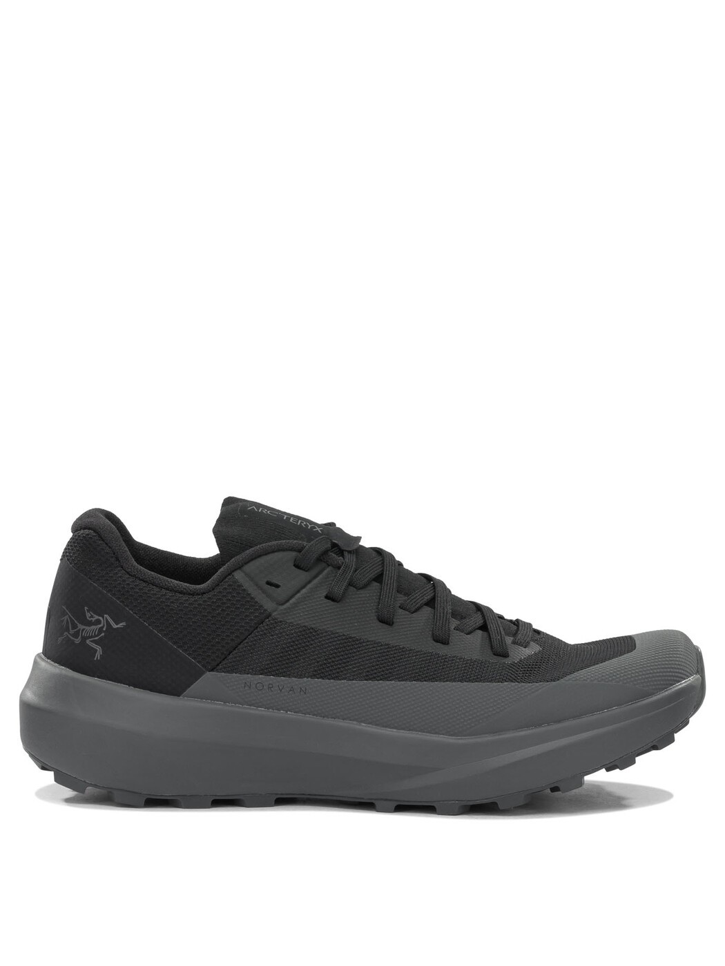 アークテリクス ARC\u0027TERYX スニーカー レディース 黒いこと Sneakers \