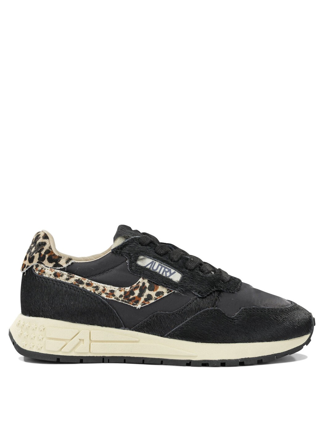 AUTRY スニーカー レディース ブラック Sneakers "Reelwind" Low-Top Sneakers WWLWOI01 Black 関税 送料無料 2026AW vi｜BRANDSHOP「il Tesoro」