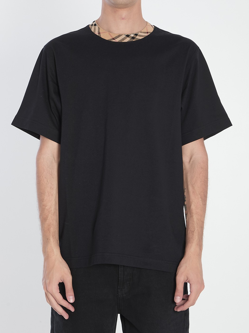 [Burberry] バーバリー Tシャツ T-shirt 送料関税込み Burberry バーバリー ロゴ Tシャツ | ホワイト | FARFETCH JP