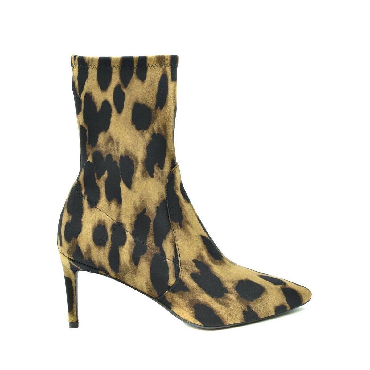 日本産】 STUART WEITZMAN スチュアート Weitzman(スチュアート