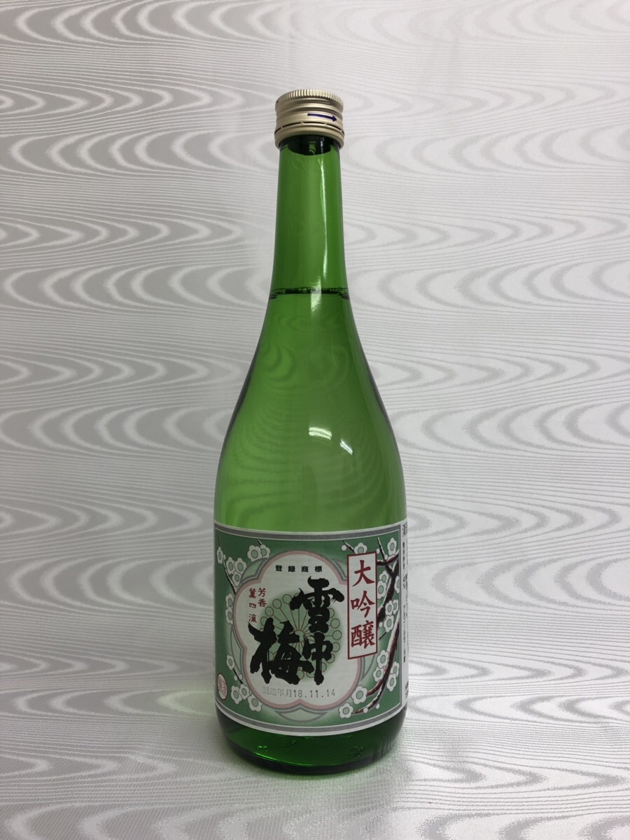 楽天市場】〆張鶴 大吟醸 金ラベル 720ml 専用箱入り (宮尾酒造) (新潟県) : 秋桜リカーズ