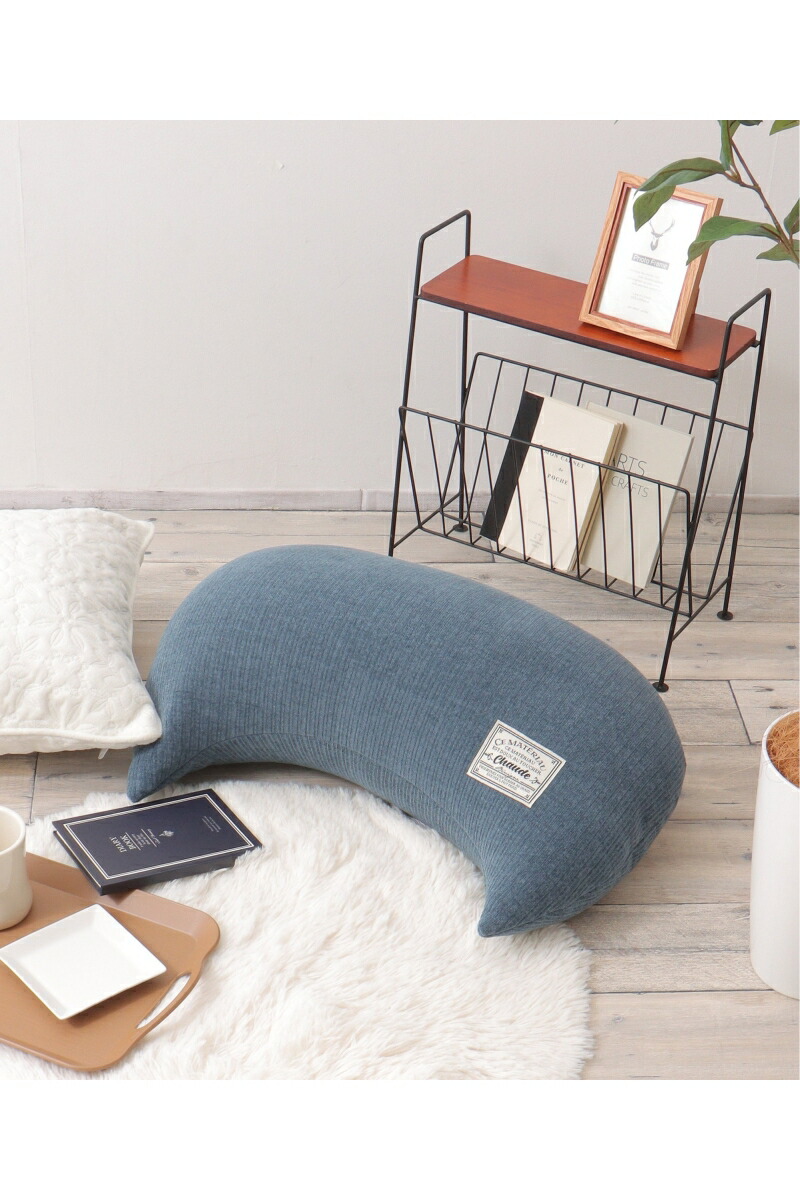 楽天市場】ニーファ バナナクッション／LBC（LBC） : 丸井（マルイ