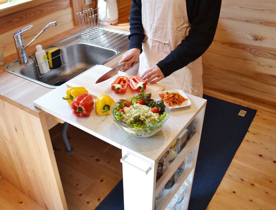 楽天市場 折りたたみキッチン作業台 Cooking Assistant クッキング アシスタント 高さ80cmのシンク用 狭いキッチン作業台の悩み解決 ｃｏｚｙ ｒｏｏｍ