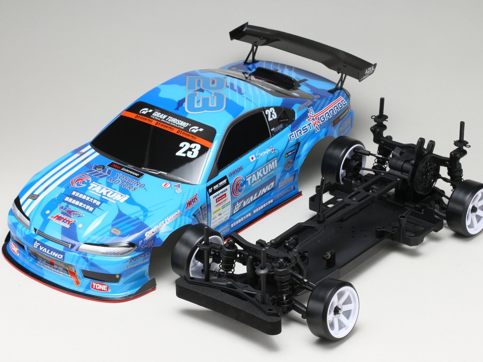 ヨコモ製　ドリフトパッケージ 2WD Mercury SAYAKA Special S15(塗装済みプレカットボディ) 新品