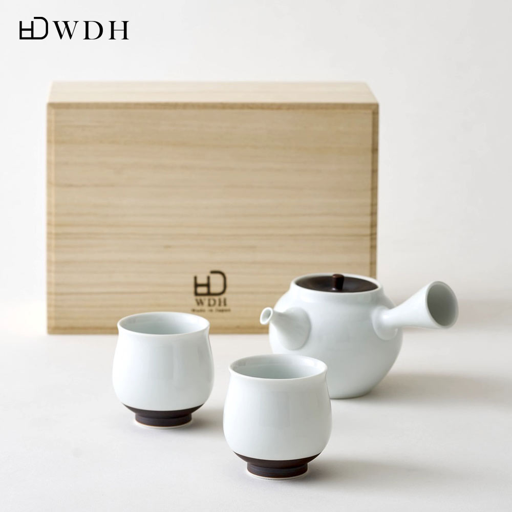 WDH 茶器セット 急須 湯呑2個入り 桐箱入り 錆釉 日本製 贈答 工芸｜CRAFT STORE 店