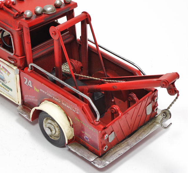 ブリキ製ヴィンテージカー「towtruck」L31cmブリキおもちゃレッカー車トラックアンティークレトロ車アメリカン雑貨インテリアブリキのおもちゃ