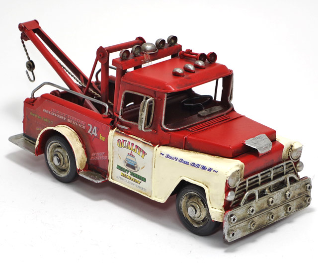 ブリキ製ヴィンテージカー「towtruck」L31cmブリキおもちゃレッカー車トラックアンティークレトロ車アメリカン雑貨インテリアブリキのおもちゃ
