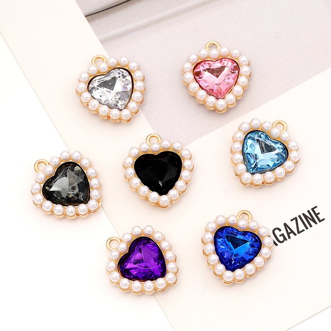 楽天市場】即日発送！ビジューパーツ ハートビジューセンターパーツ