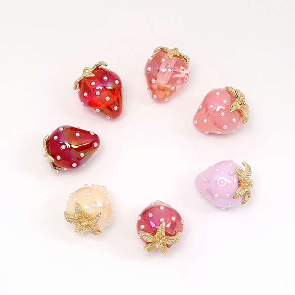 楽天市場】即日発送！イチゴチャーム オーロラカラー ピンクピンク