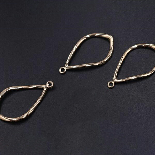 No.013 雫チャーム　ラメ　2ペア Amazon | Craft Tamago 【2個】ガラス製 雫型チャームパーツ