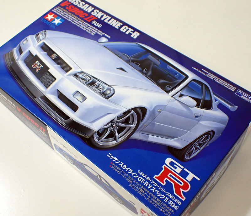 楽天市場 1 24 ニッサン スカイライン Gt R Vスペックii R34 タミヤ スポーツカーシリーズ Item クラホビ
