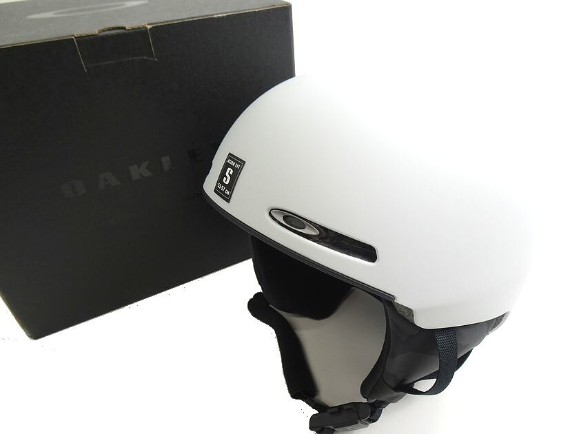 【中古】【新古品・未使用品】OAKLEY オークリー MOD1 AsiaFit BOAフィットシステム搭載 スキー スノーボード スノボヘルメット 99505A 定価1.4万 ホワイト S-1 L-2 ▲039▼20201r06