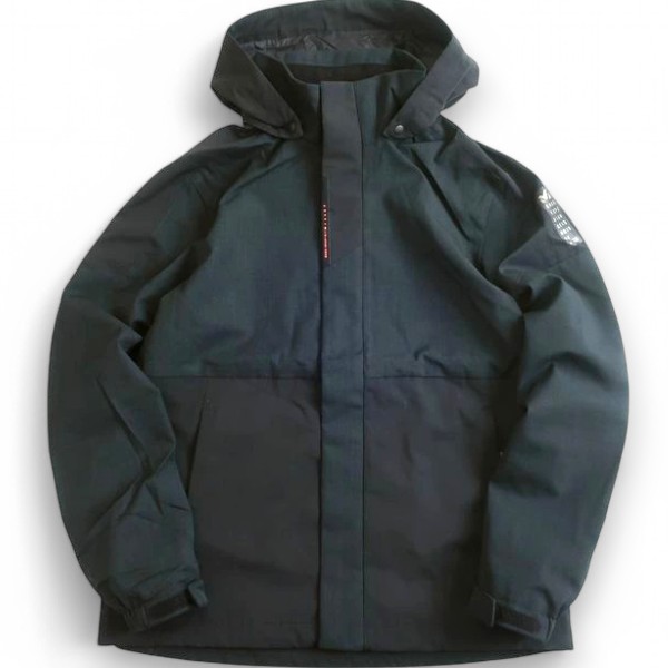 【未使用】Millet GORE-TEX フード付きスキージャケット 未使用】Millet GORE-TEX フード付きスキージャケット ウィンタースポーツ