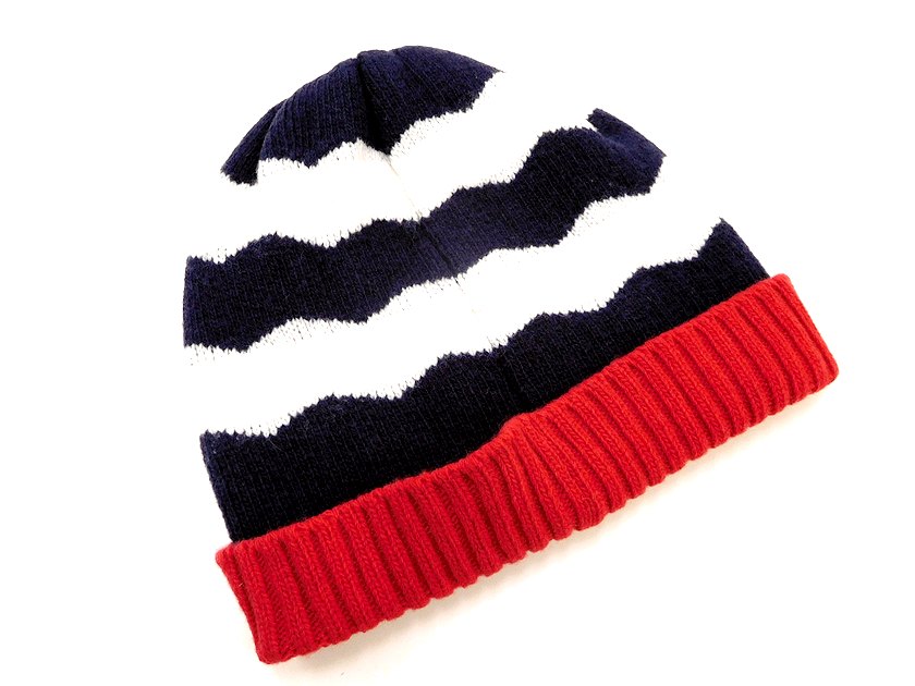 cp company winter hat