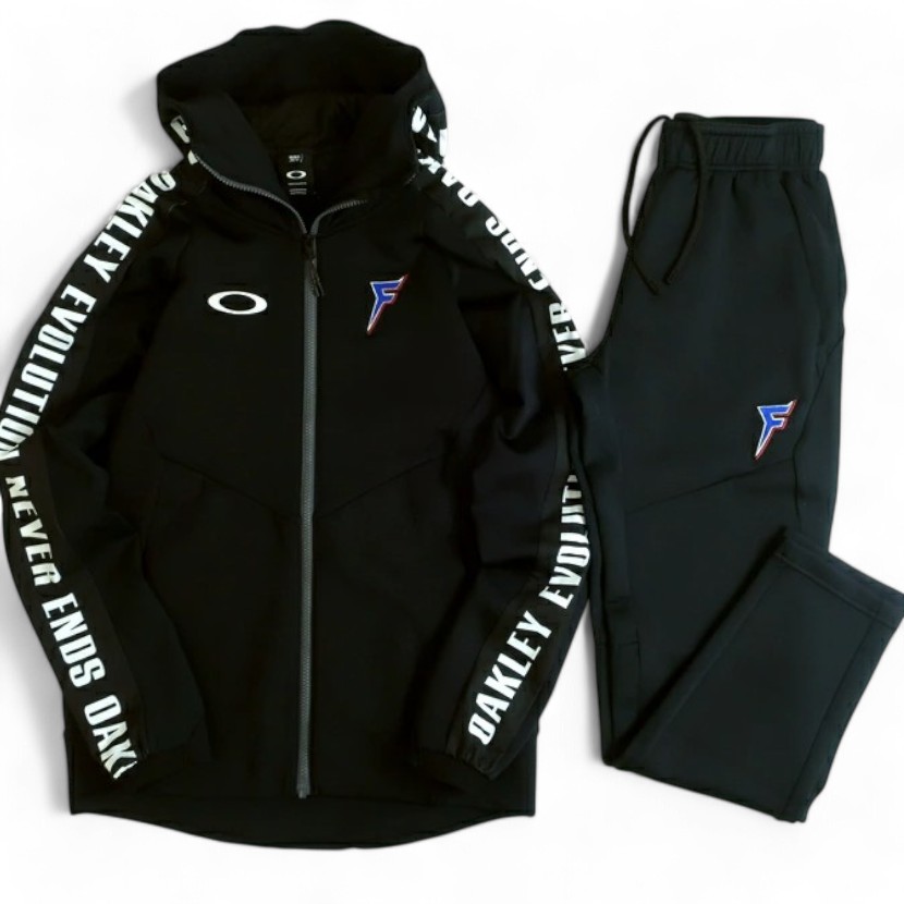 オークリー 日本ハムファイターズ球団公式 定2.8万 セットアップ 5XL 楽天市場】【中古】【新古品・未使用品】OAKLEY オークリー 北海道日本