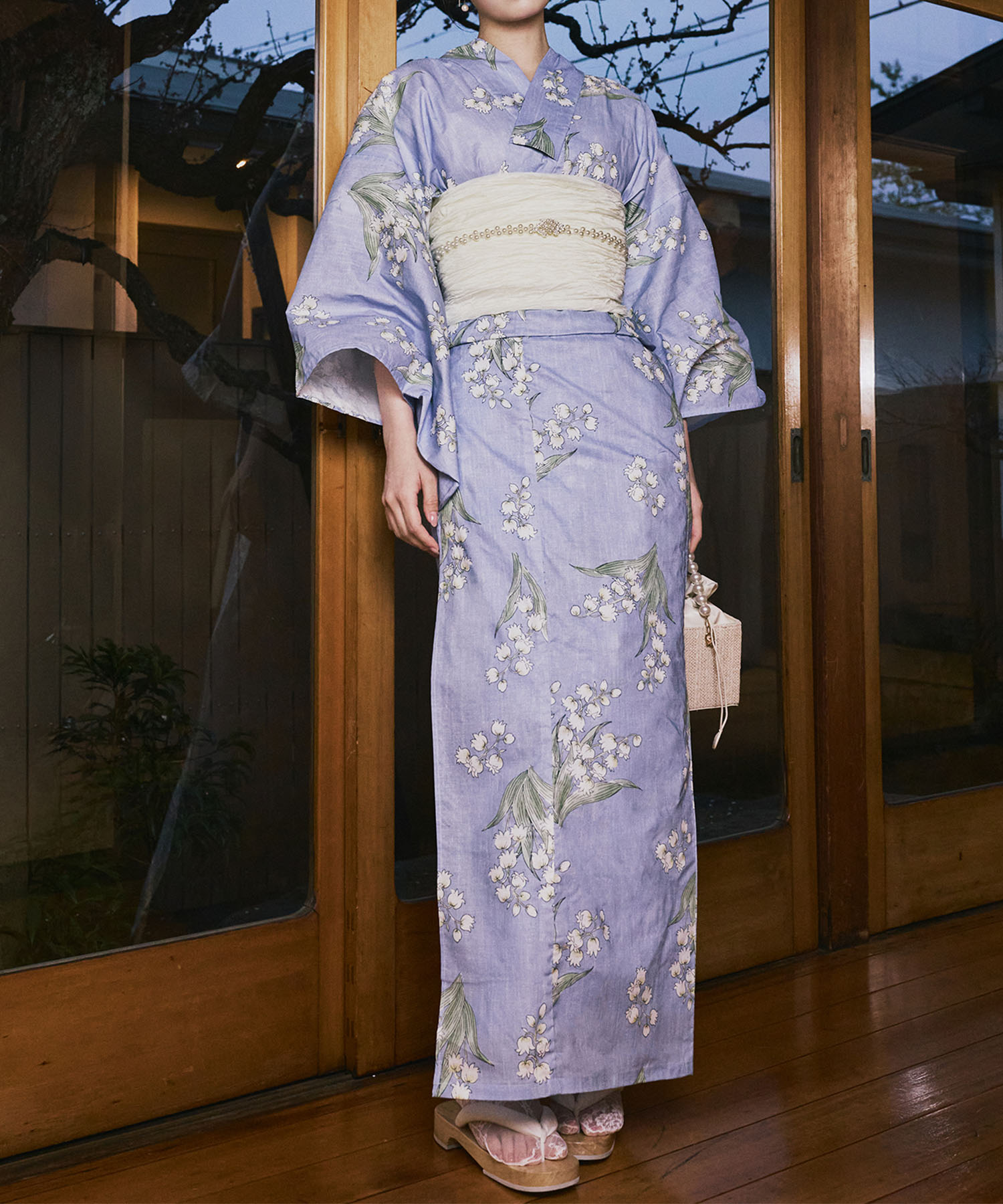 即日発送 | 【 人気柄 下駄付き 5点セット 】 幻想レトロブルーム 1人で 簡単着付け CELEN 浴衣 高品質 レディース 兵児帯 腰紐 セット 簡単 着付け 大人 かわいい おしゃれ