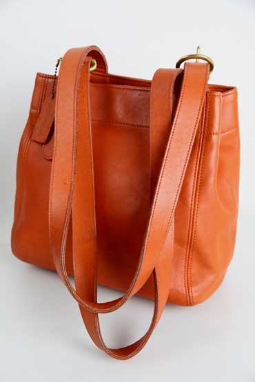 楽天市場 コーチ トートバッグ レアカラー 90年代 Coach レザー 鞄 バック 本革 オールド Old ヴィンテージ ビンテージ おしゃれ 古着 中古 メンズ レディース レトロ古着 90 S 90s 古着屋creepdive