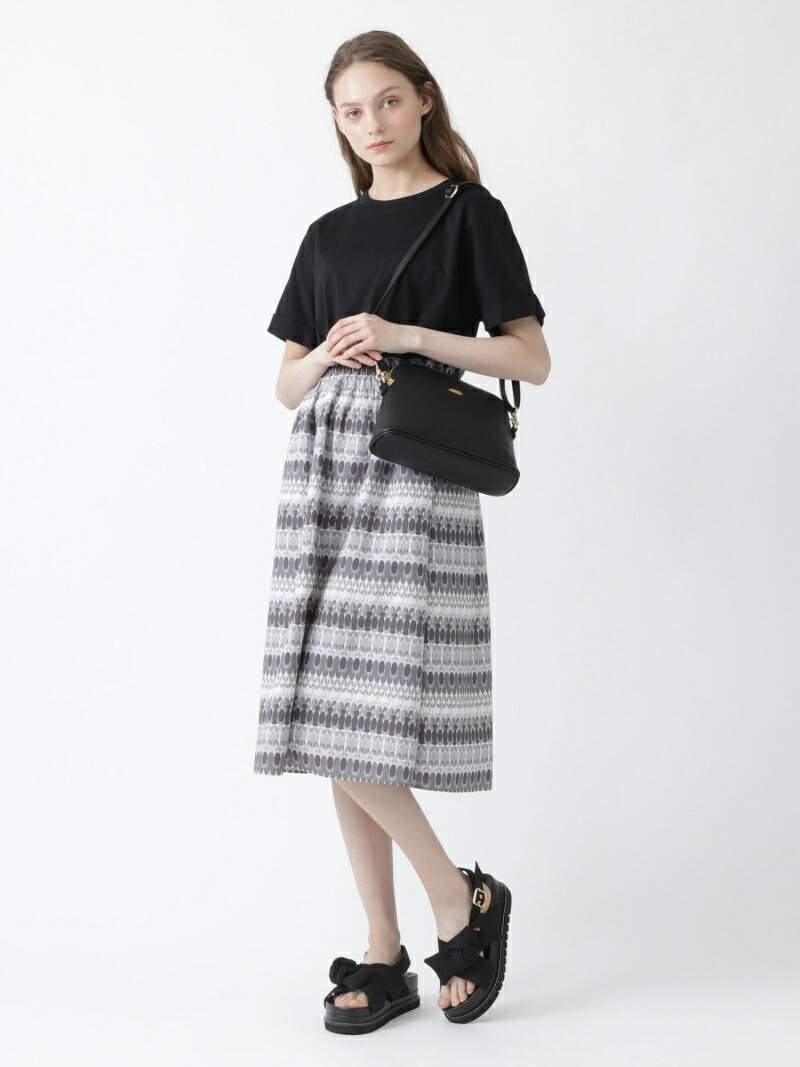 超歓迎 楽天市場 スケッチプリントカットソーコンビワンピース Blue Label Crestbridge ブルーレーベル ブラックレーベル クレストブリッジ ワンピース シャツワンピース グレー ピンク 送料無料 Rakuten Fashion Bluelabel Blacklabel Crestbridge 驚きの