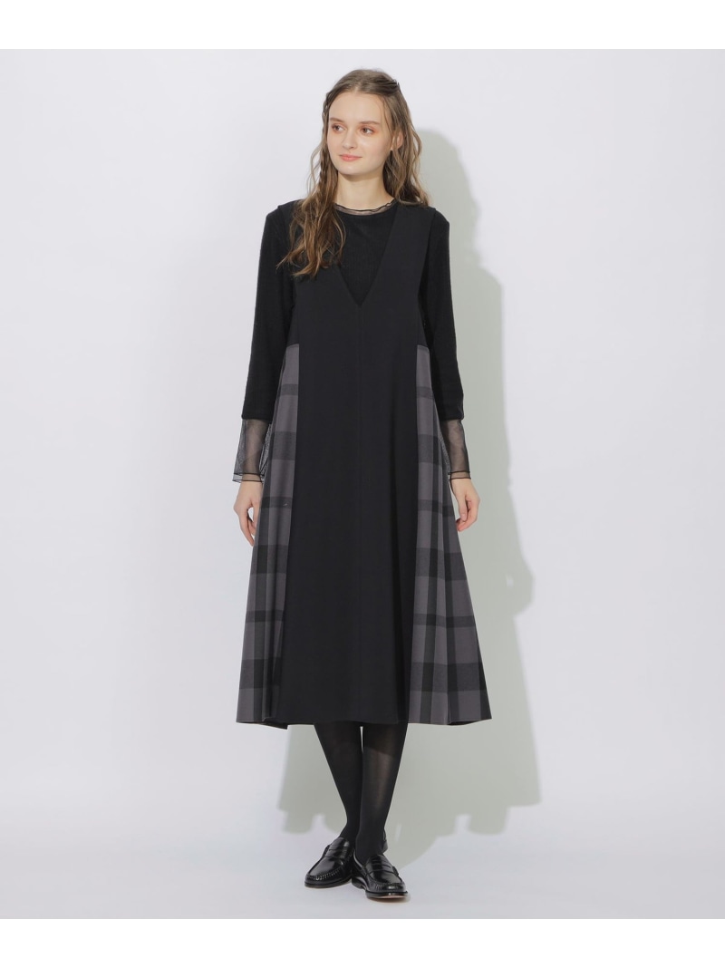 ブルーレーベルクレストブリッジ モノグラムプリントボウドレス ネイビー ブルーレーベルクレストブリッジ BLUE LABEL CRESTBRIDGE