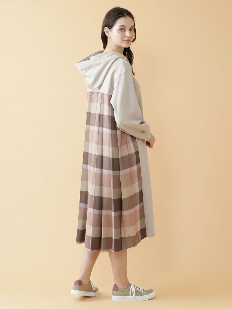 オンライン商舗局限 バックプリーツパーカー衣装 Blue Label Crestbridge ブルーチーズ表示 ネグロレーベル クレストブリッジ ワンピース Tシャツワンピース ブラック ローゼ 褐 貨物輸送無料 Rakuten Fashion Residenza Latorre Com