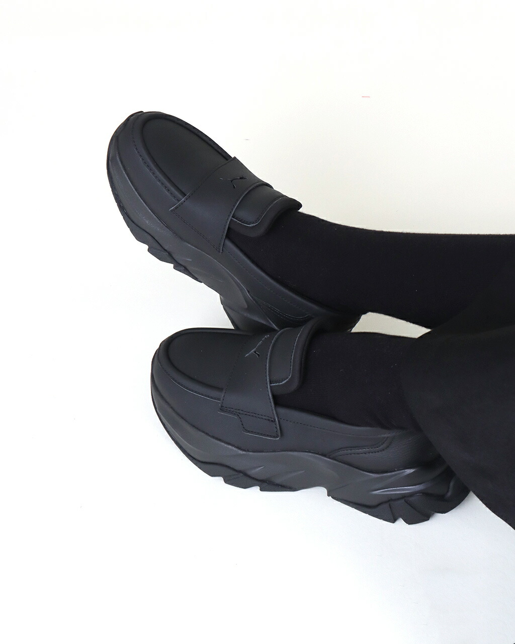 25AW先行予約】PUMA プーマ LOAFYR WNS ローファー puma 397730