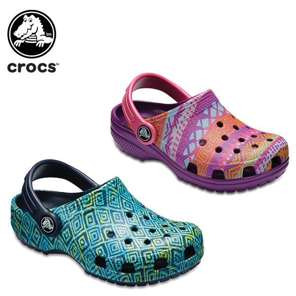 crocs classic graphic