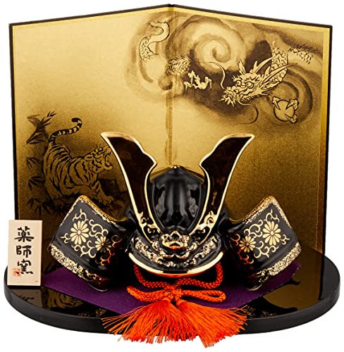 薬師窯 五月人形 端午の節句 金彩 出世 兜(菊唐草・龍虎屏風付)