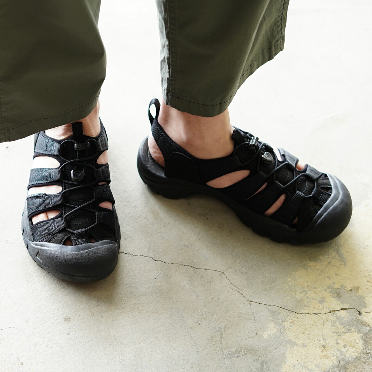 KEEN NEWPORT H2 / キーン ニューポート black 28cm-