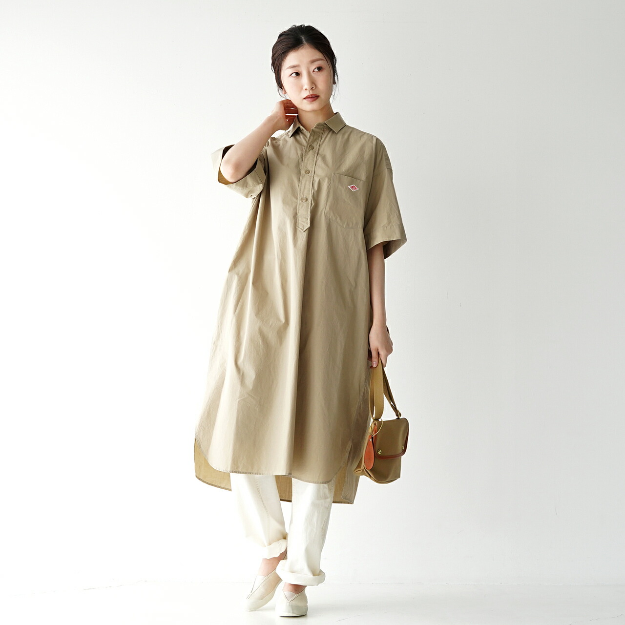 楽天市場 ダントン ワンピース レディース 21春夏 半袖 5分袖 ロング 襟付き 無地 日本製 裏地なし ワイド プルオーバー ネイビー ホワイト グレー ベージュ カーキ フリーサイズ 送料無料 0414 Crouka クローカ