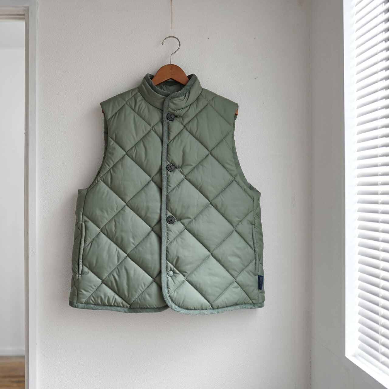 ラベンハム Lavenham Quilt ビッグキルト Big Aライン ベスト ミックフィールド ラベンハム Lavenham Quilt ビッグキルト Big Aライン ベスト ミックフィールド