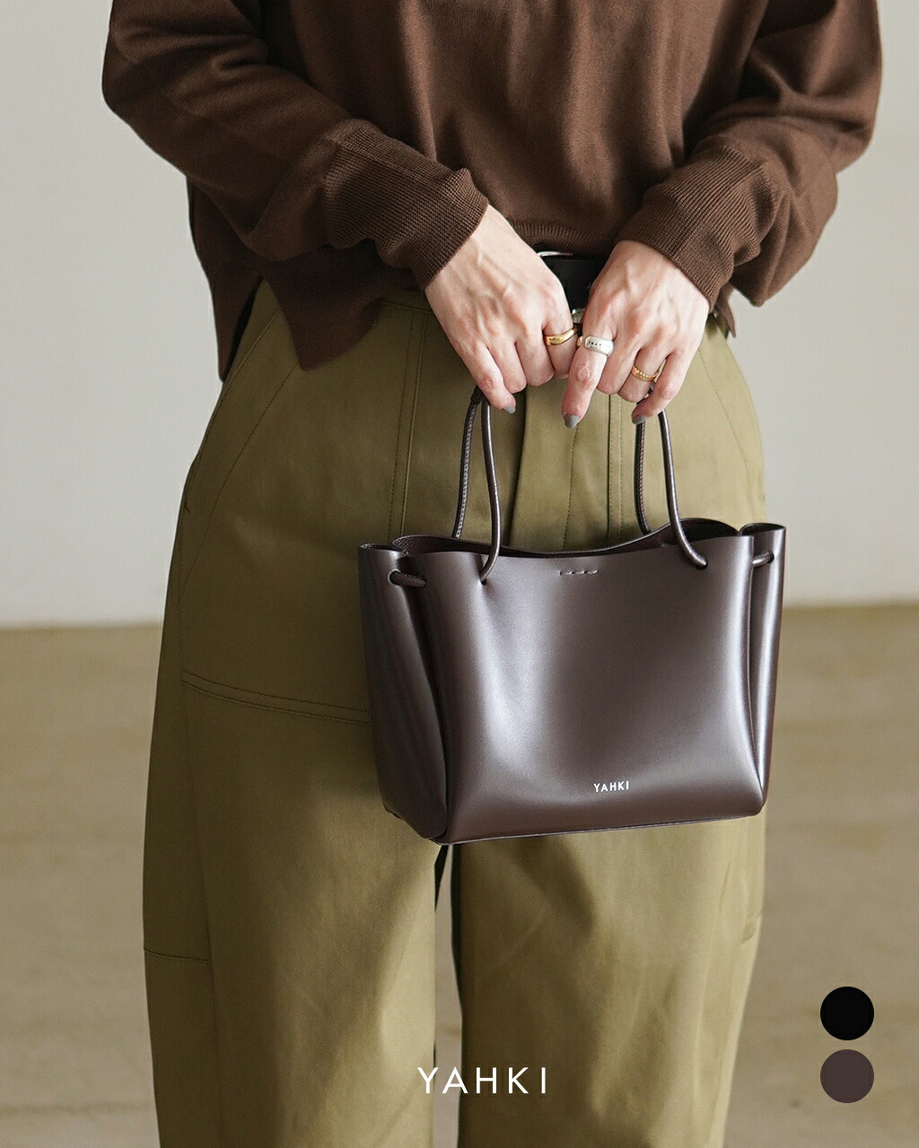 ヤーキ YAHKI ソフト ダブル フェイス ハンドバッグ ミニトート レザー 床革 マグネット開閉 軽量 BLACK CACAO-BROWNレディース SOFT W FACE YH-823 0724｜Crouka／クローカ