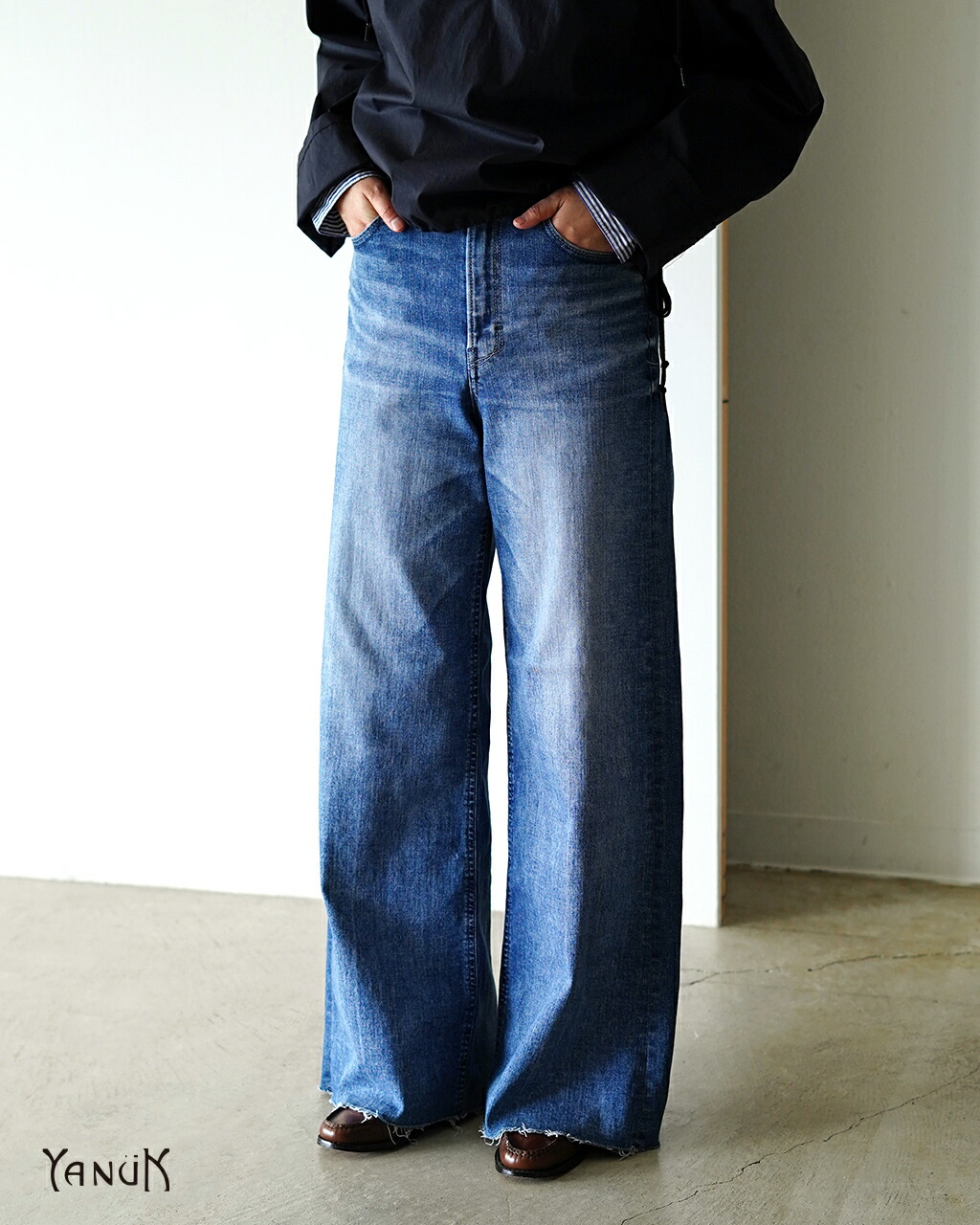 【未使用】ヤヌーク　フレアパンツ　デニム　27 ワイドフレア / MFT | Wide Flare | YANUK ONLINE STORE