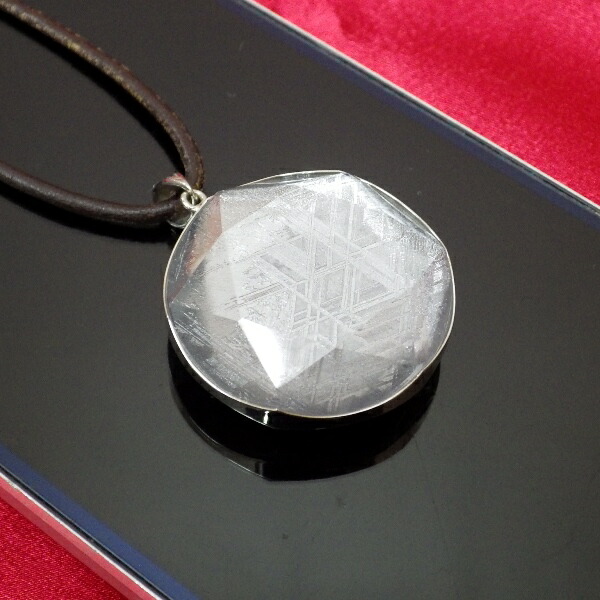 楽天市場】【直径21mm】ギベオン隕石メテオライトペンダント（ヘキサ