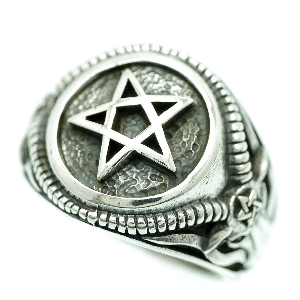 楽天市場 キリスト教 山羊の頭を持つ悪魔 バフォメットデザイン デビルスター 逆五芒星 メンズ ペンダント ネックレス ブラック シルバー アクセサリーショップfarice