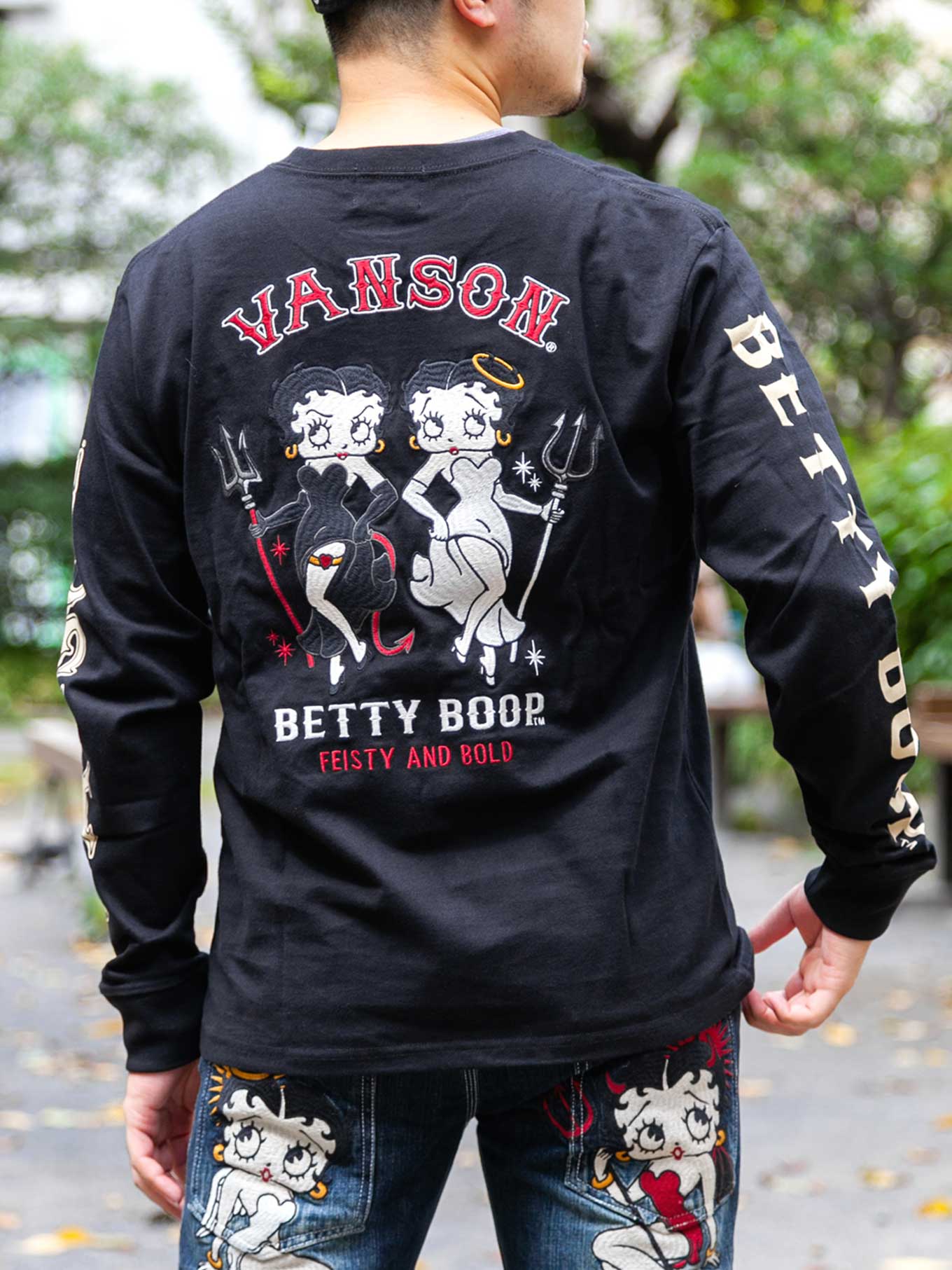 楽天市場】＜送料無料＞【VANSON×BETTY BOOP】“Angel＆Devil” 刺繍入り