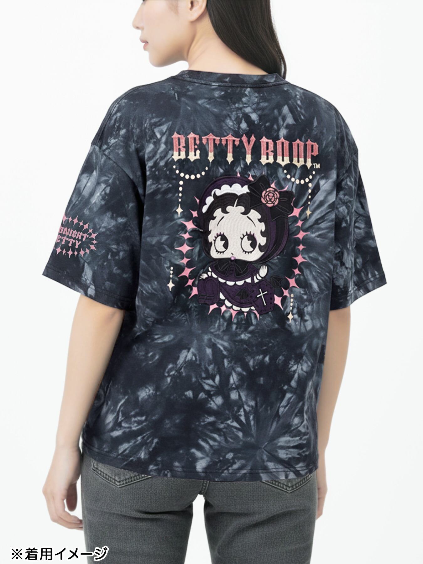 【BETTY BOOP】“ゴスロリ ベイビーベティ”刺しゅう入り口・入口プルオーバー〔別注〕 ｜ 紅茶プルオーバー 半袖 通信販売 夏 夏服 オール時節 メンズ レディース ユニ一発やる 白 白いこと 濃灰色薄墨色 黒 黒いこと S M L XL LL 2L 一般受け ベティお父ちゃん ブランド名 表現スタイル締め付ける METHOD