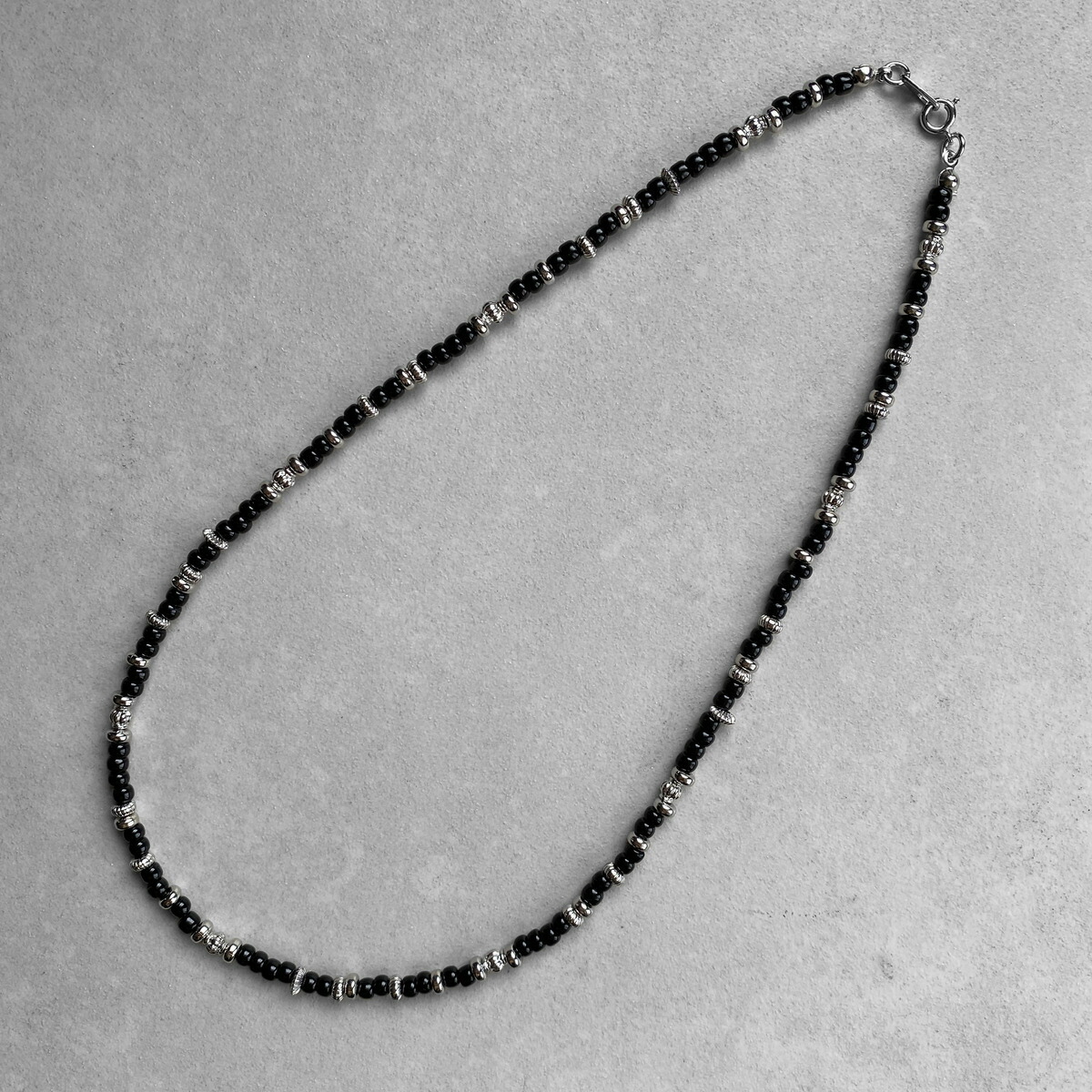 楽天市場】ビーズネックレス メタルビーズ 黒 ブラック Black 45cm