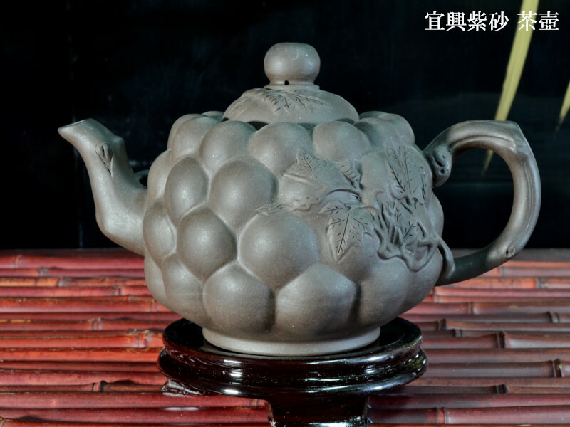 ☆茶3笹田有祥　利休丸壺　大名物　茶入共箱タニチ高さ約8.3cm東金6-0305 ☆茶3笹田有祥 利休丸壺 大名物 茶入共箱タニチ高さ約8.3cm東金6