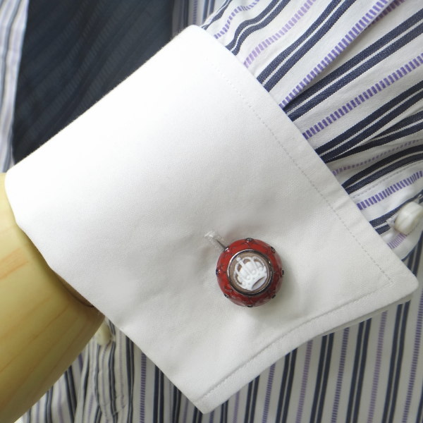 イタリア共和国 ブランド イタリアの作物プライド シェル カメオ カフリンクス カフス カフスボタン 誕生太陽日 スーヴェニア ドレスアップ カフス 気違い Divineoffspringschool Com